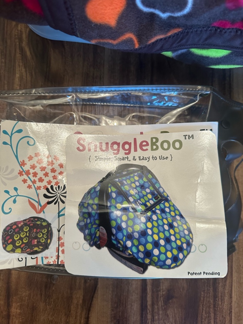 SnuggleBoo Polka Dot Car Seat Cover - Blue/Green